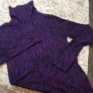 Athleta Women's Purple and Black Turtleneck